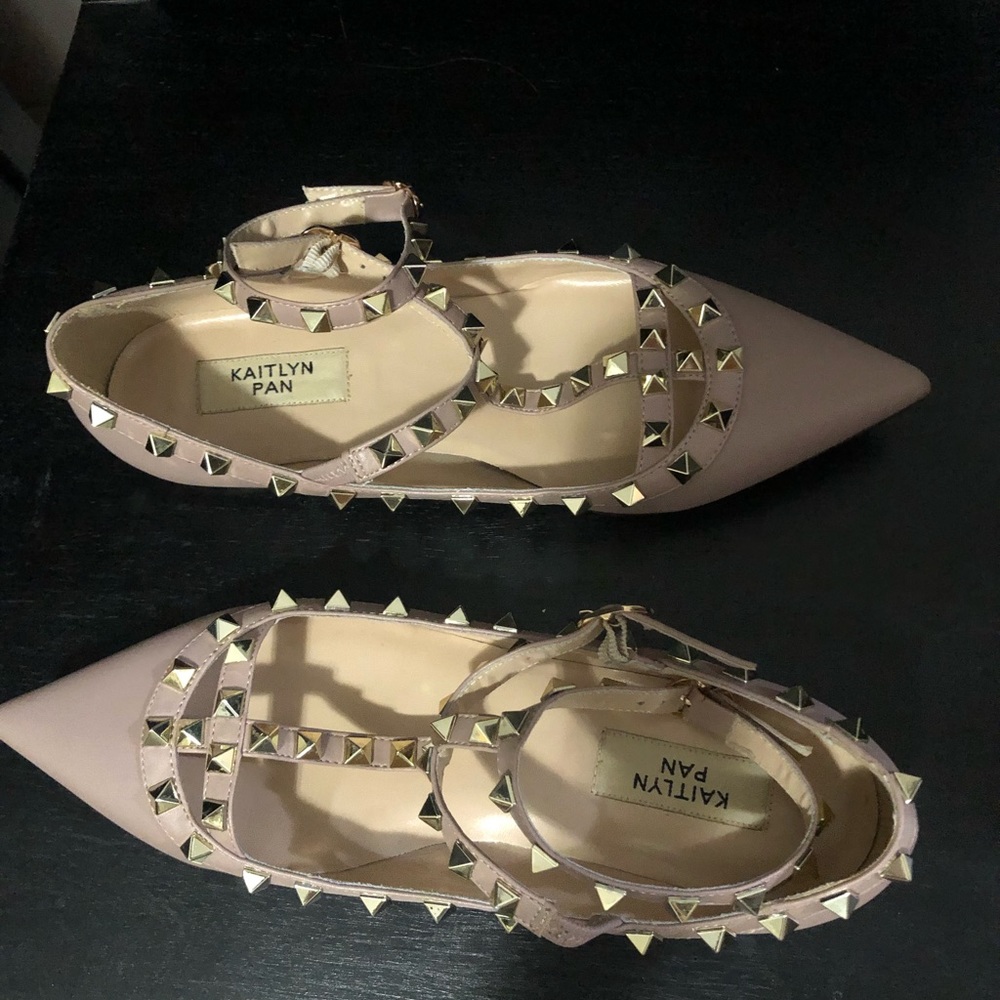 Kaitlyn Pan Rockstud Cage Flats